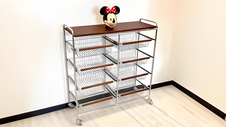 Chinese Export Storage Rack: Vintage-Style Shelving Unit – Durable & Sturdy